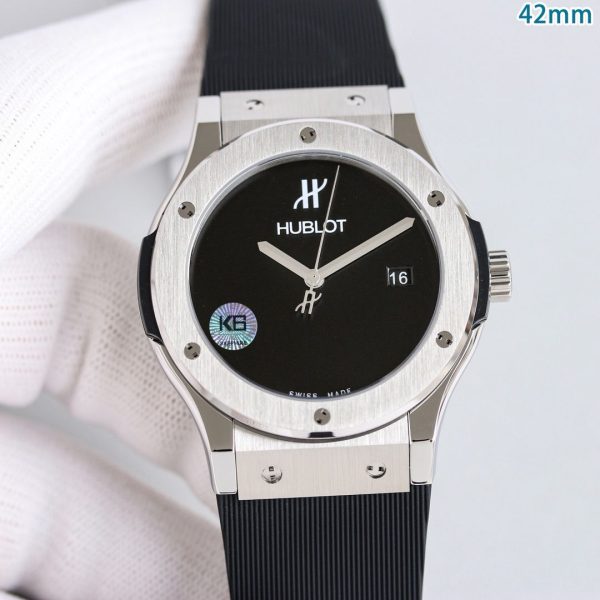 Hublot Classic Fusion Men's 42mm 1:1 Super Clone Watch with Cash on Delivery 1144504728 - front view
